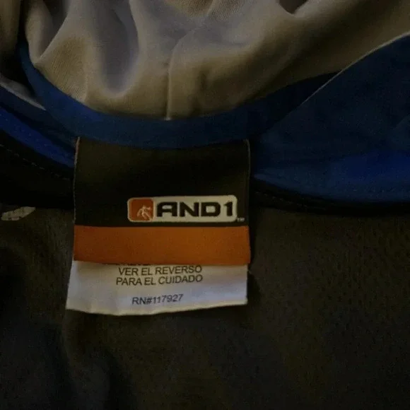 AND1 basketball hoodie long sleeve Boys size Medium - Picture 3 of 4